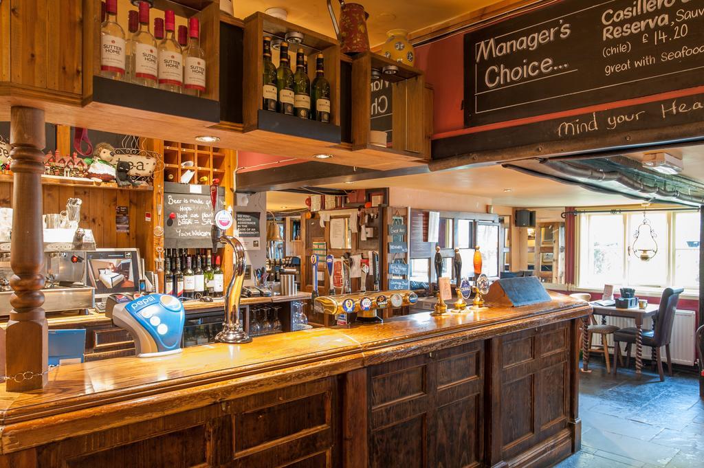 Swan, Thatcham By Marston'S Inns Экстерьер фото